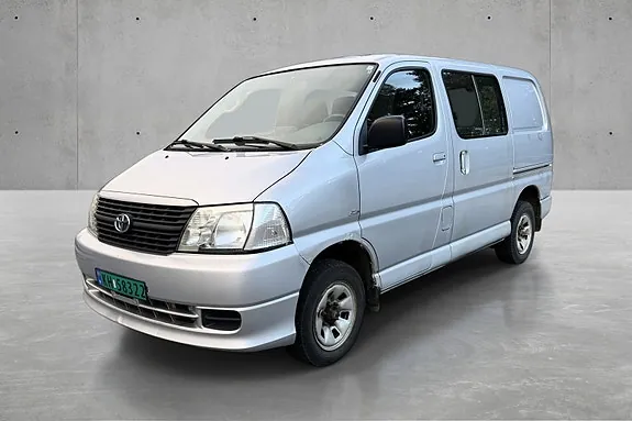Toyota Hiace 2008 photo 3