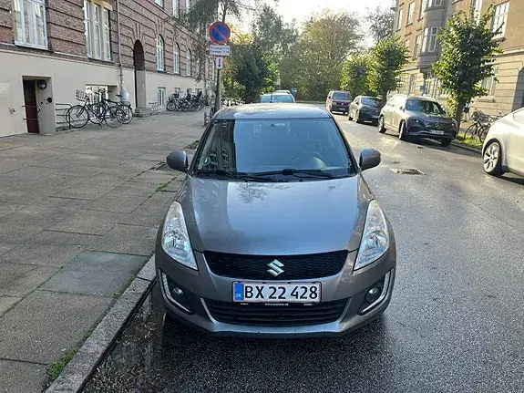 Suzuki Swift 2015 photo 3