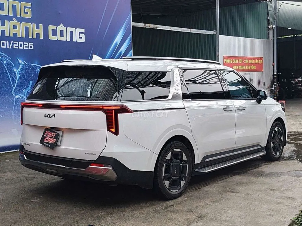 Kia Carnival 2022 photo 4