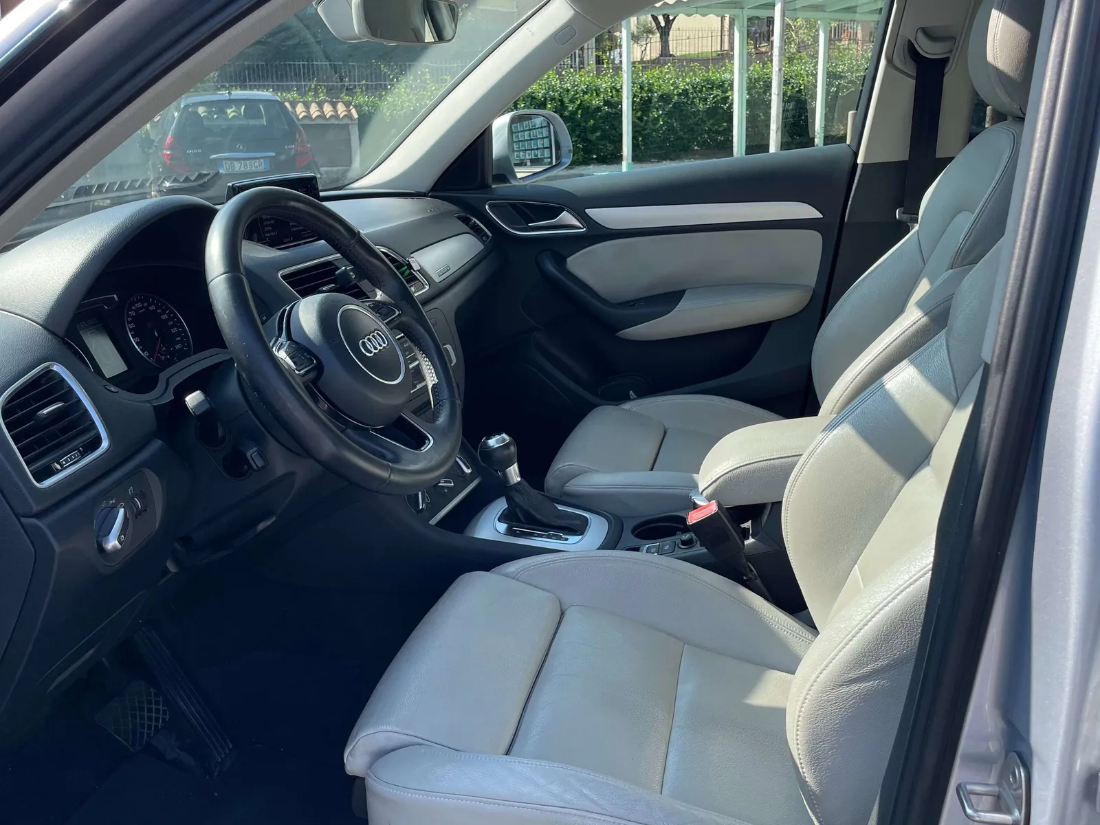 Audi Q3 2016 photo 5