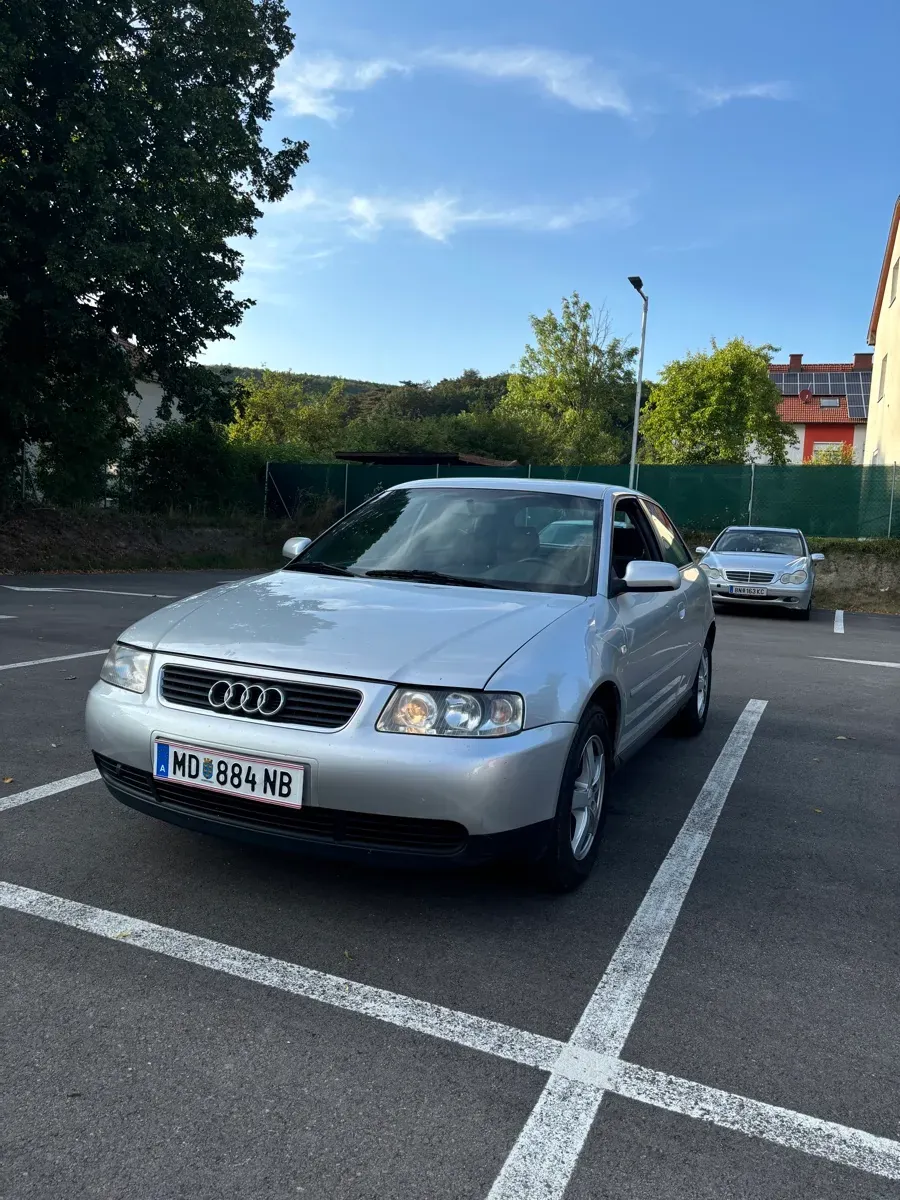 Audi A3 2001 photo 2