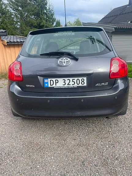 Toyota Auris 2007 photo 2