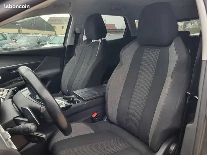 Peugeot 3008 2017 photo 4