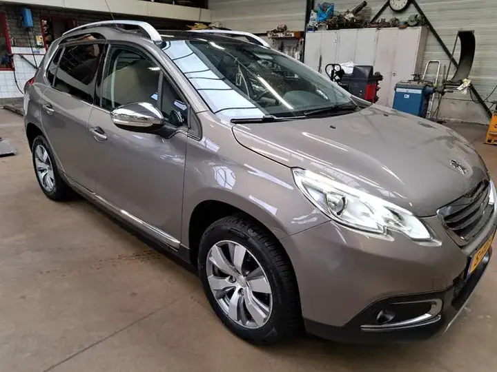 Peugeot 2008 2015 photo 3