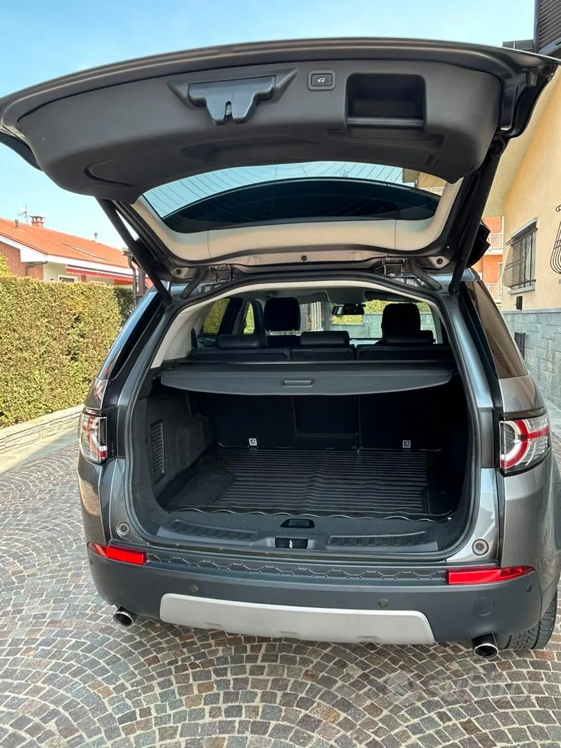 Land Rover Discovery Sport 2015 photo 5
