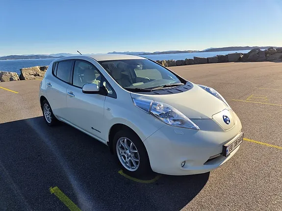 Nissan Leaf 2012 photo 3