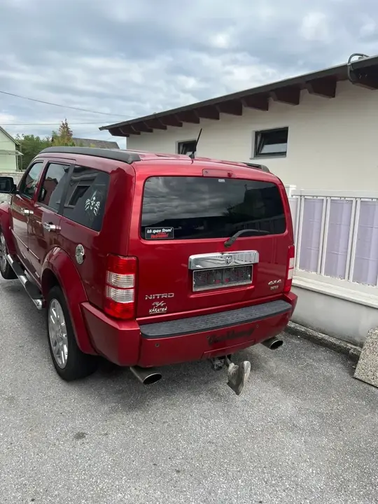Dodge Nitro 2008 photo 2