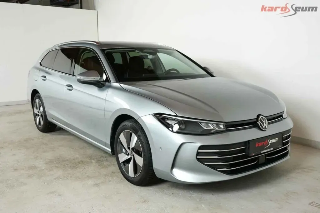 Volkswagen Passat 2025 photo 3