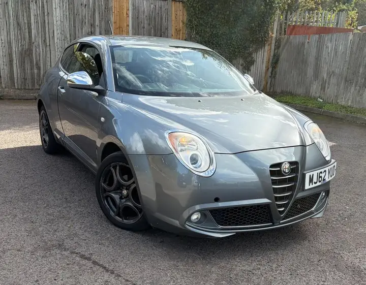 Alfa Romeo Mito 2012 photo 2