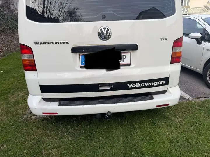 Volkswagen T5 2009 photo 3