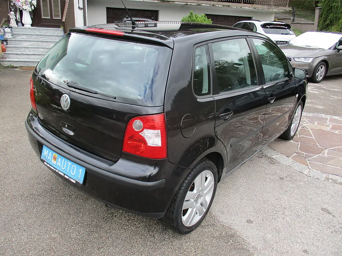 Volkswagen Polo 2004 photo 3
