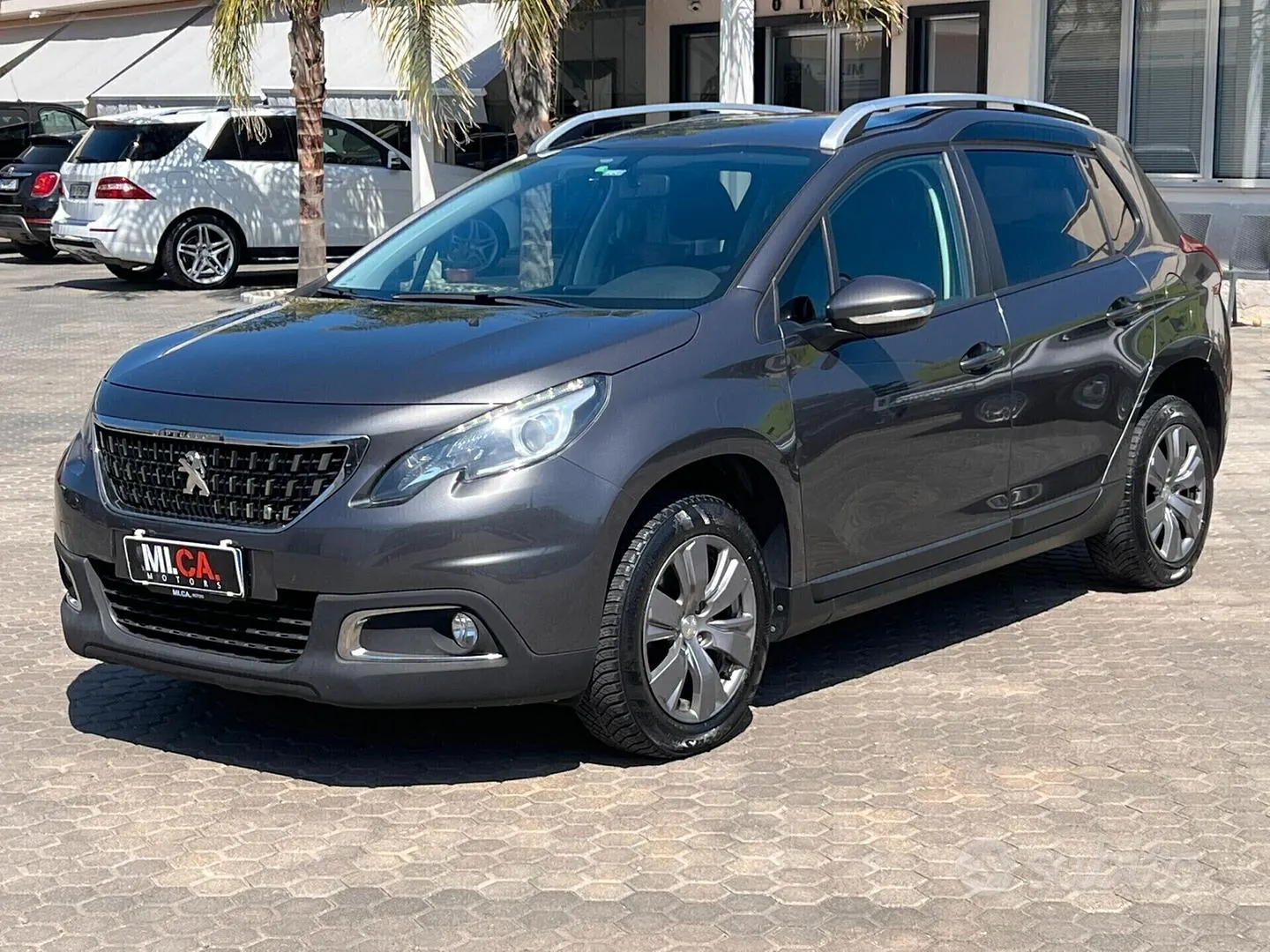 Peugeot 2008 2017 photo 2