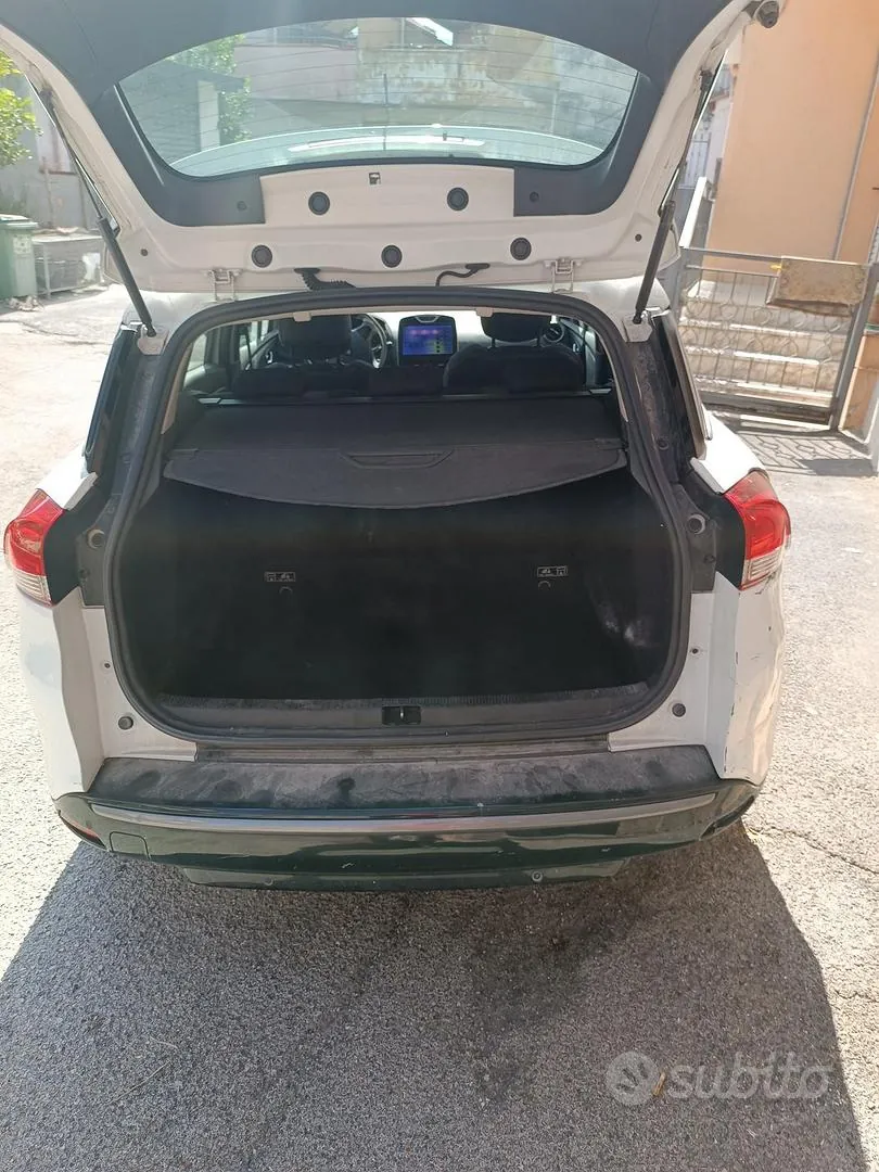 Renault Clio 2014 photo 3