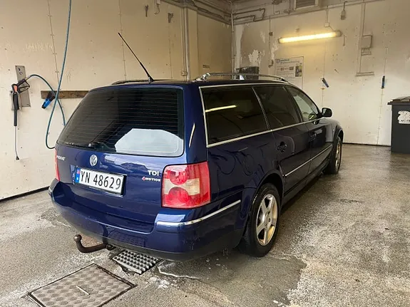 Volkswagen Passat 2002 photo 4
