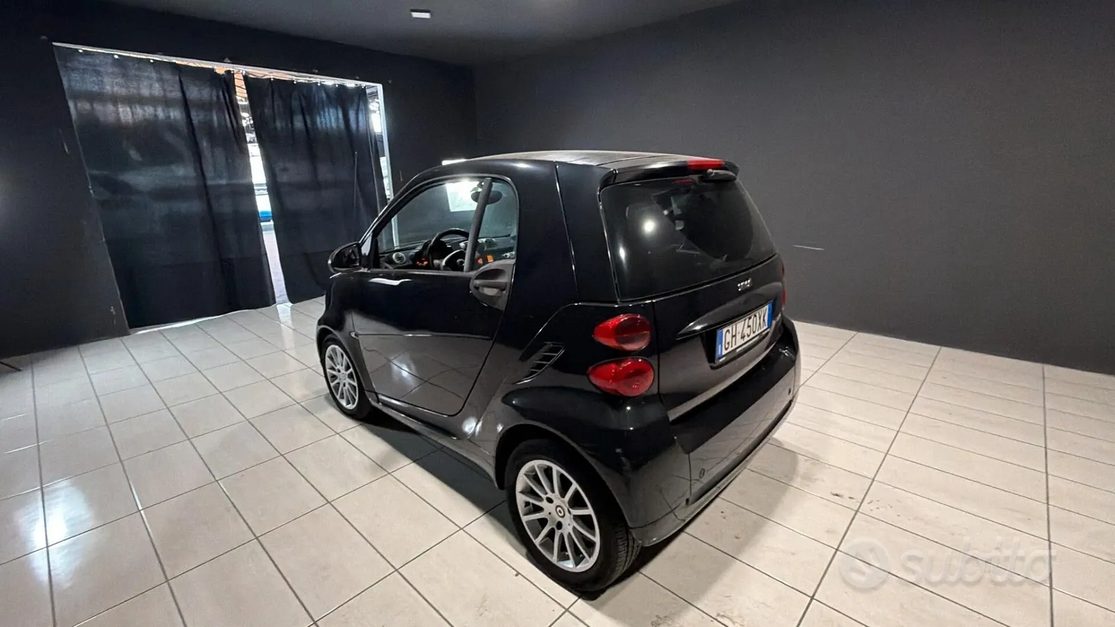 Smart Fortwo 2011 photo 5