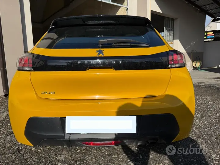 Peugeot 208 2023 photo 5