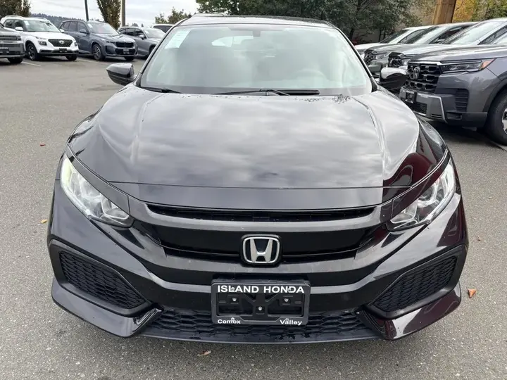 Honda Civic 2018 photo 2