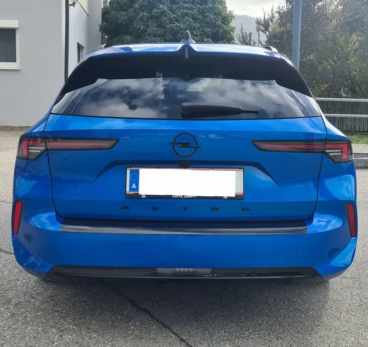Opel Astra 2024 photo 3