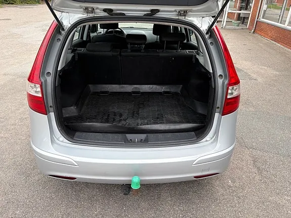 Hyundai I30 2010 photo 5