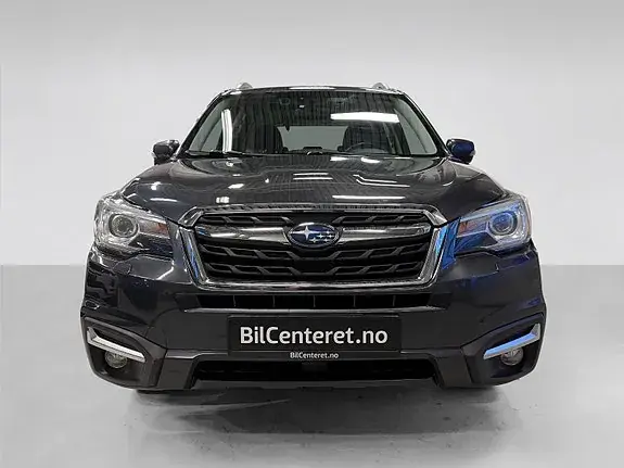 Subaru Forester 2018 photo 2