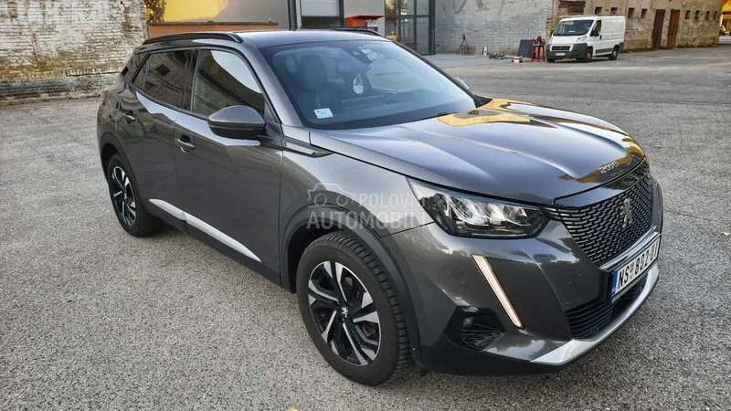 Peugeot 2008 2021 photo 3