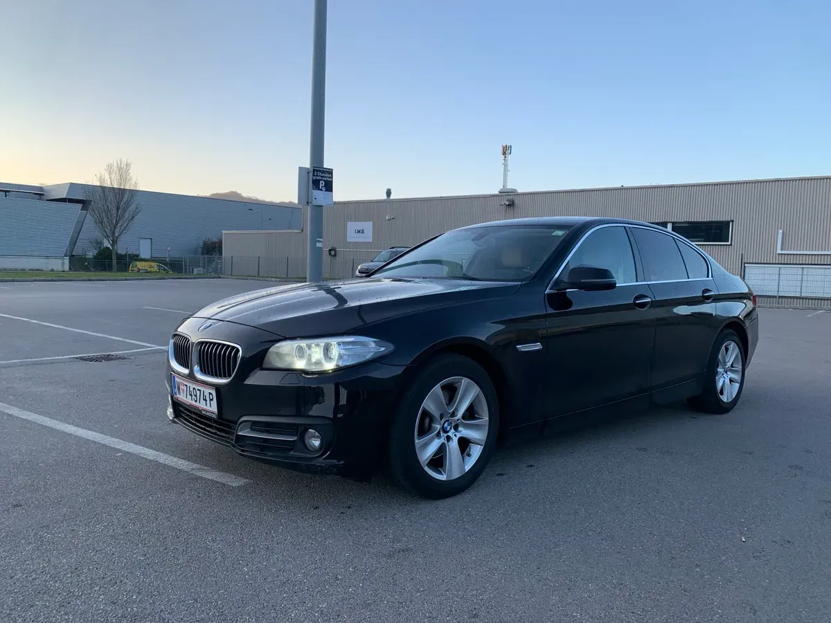 BMW 5 Series 2016 photo 2