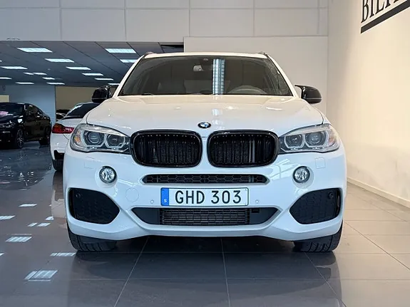 BMW X5 2015 photo 2