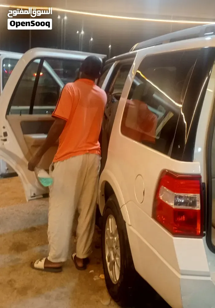 Ford Expedition 2013 photo 3