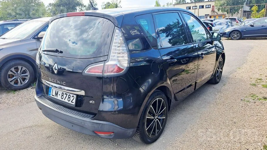 Renault Scenic 2013 photo 2
