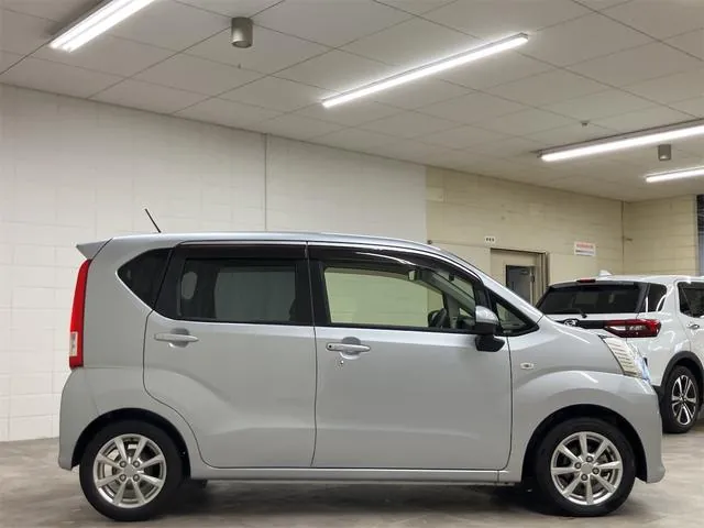 Daihatsu Molve 2018 photo 4