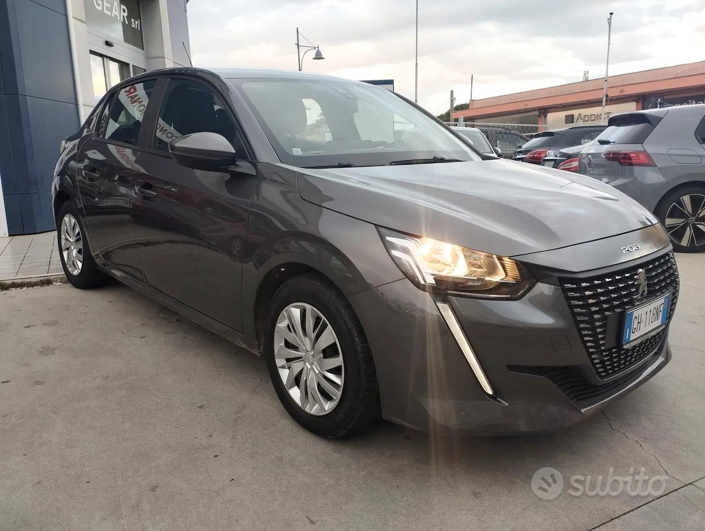 Peugeot 208 2022 photo 3