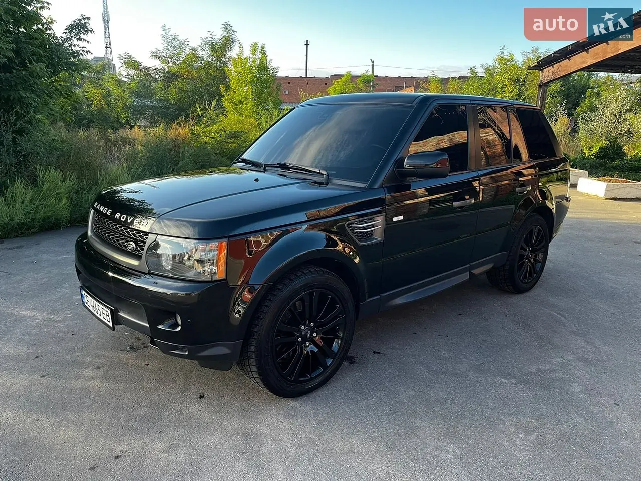 Land Rover Range Rover Sport 2010 photo 3