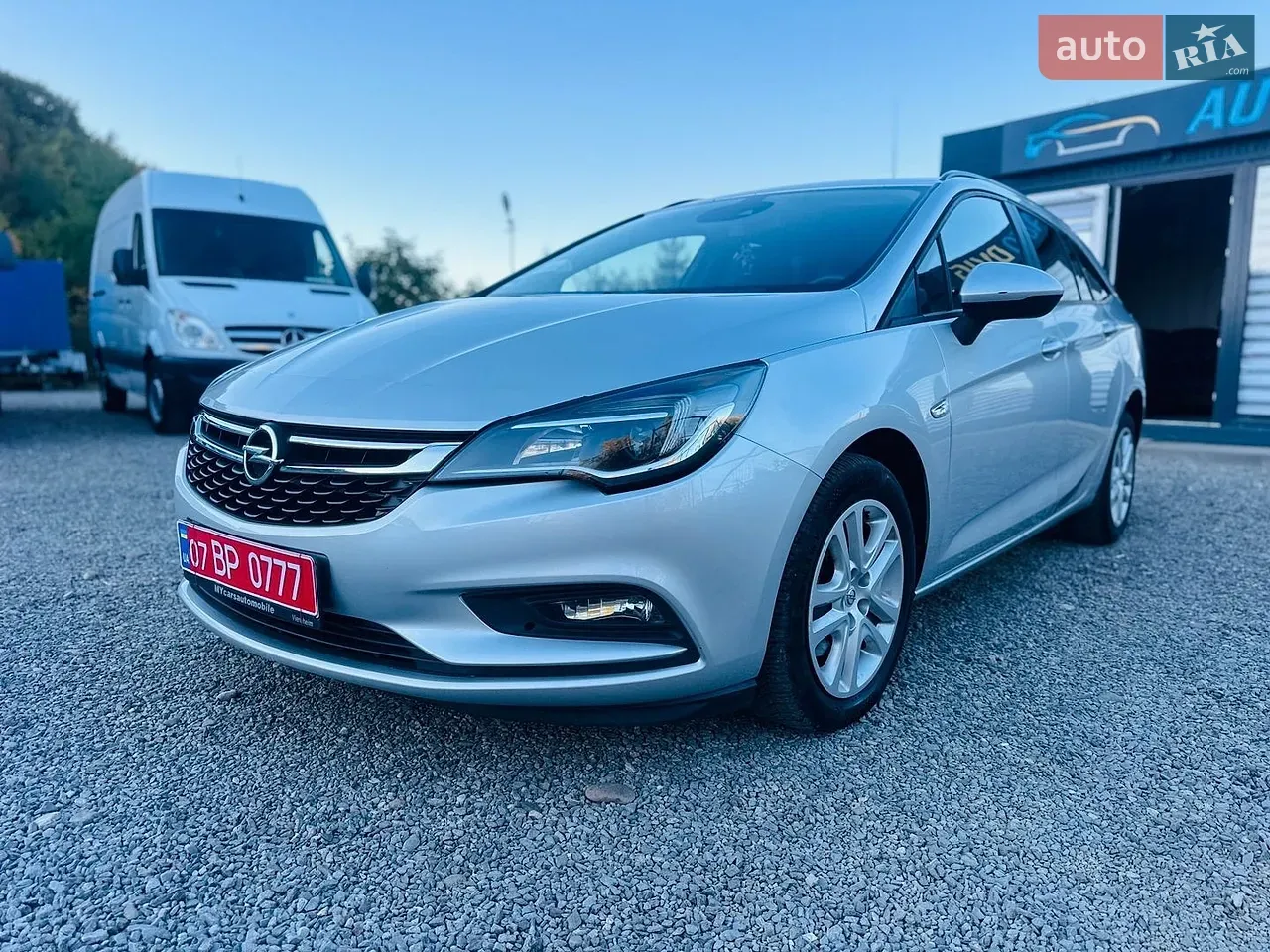 Opel Astra 2016 photo 2