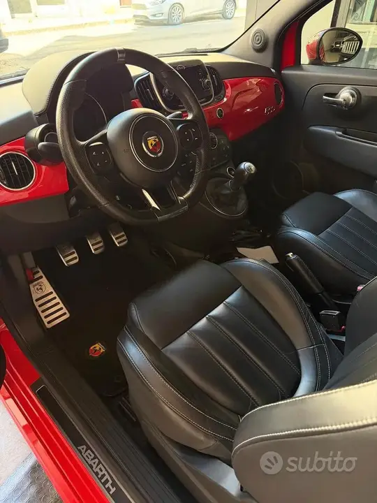 Fiat 500 Abarth 2017 photo 4
