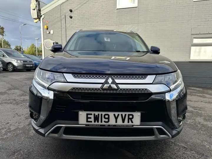 Mitsubishi Outlander 2019 photo 5
