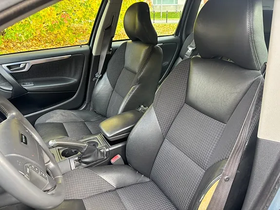 Volvo V70 2002 photo 5