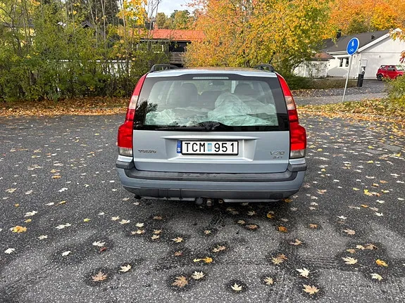 Volvo V70 2002 photo 2