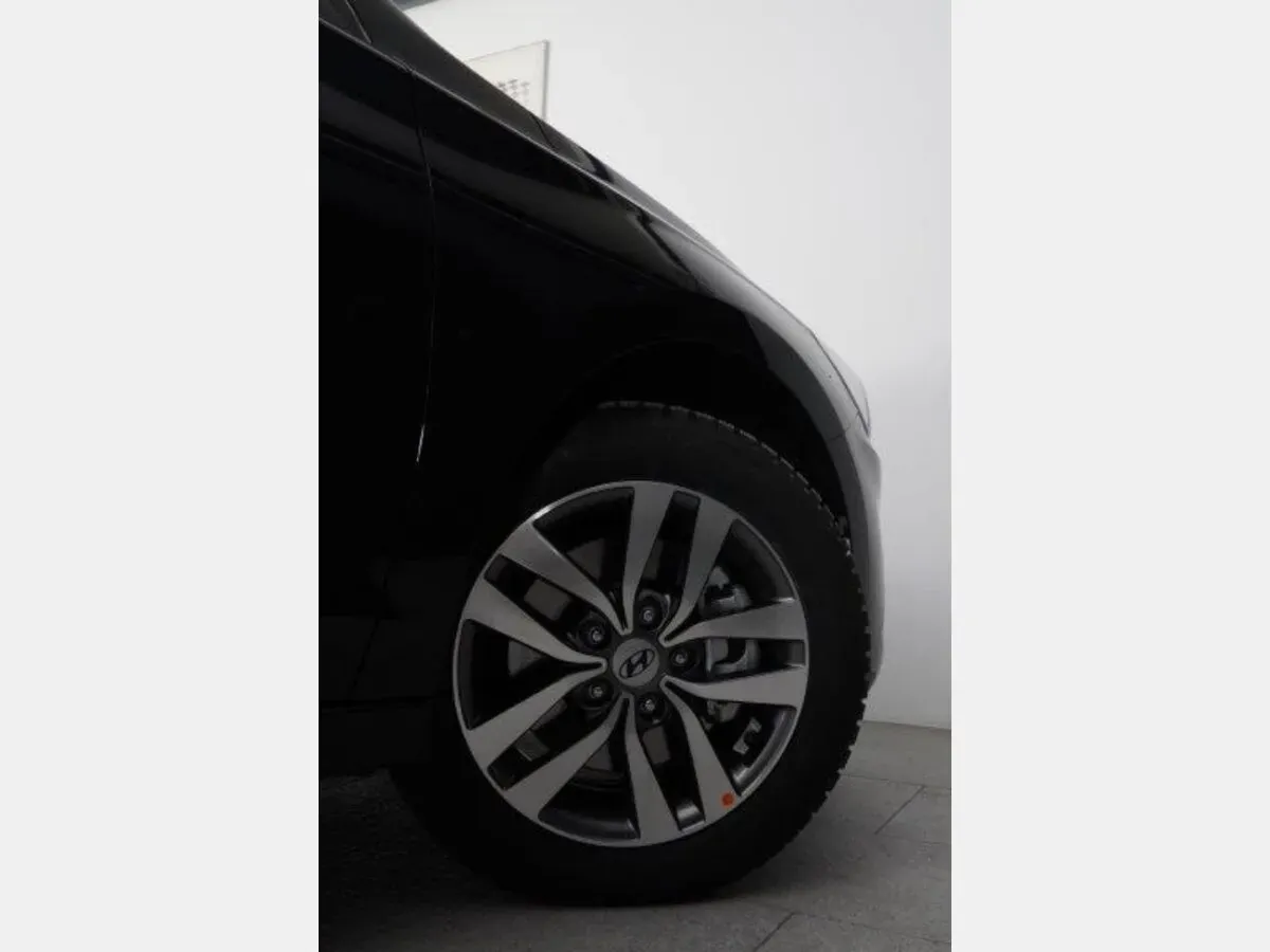 Hyundai I30 2025 photo 3