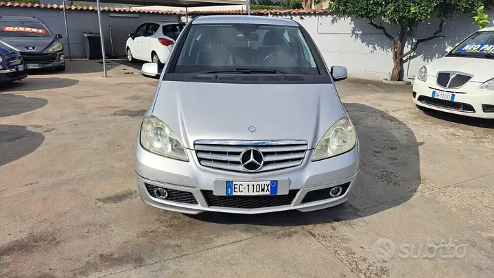 Mercedes-Benz A