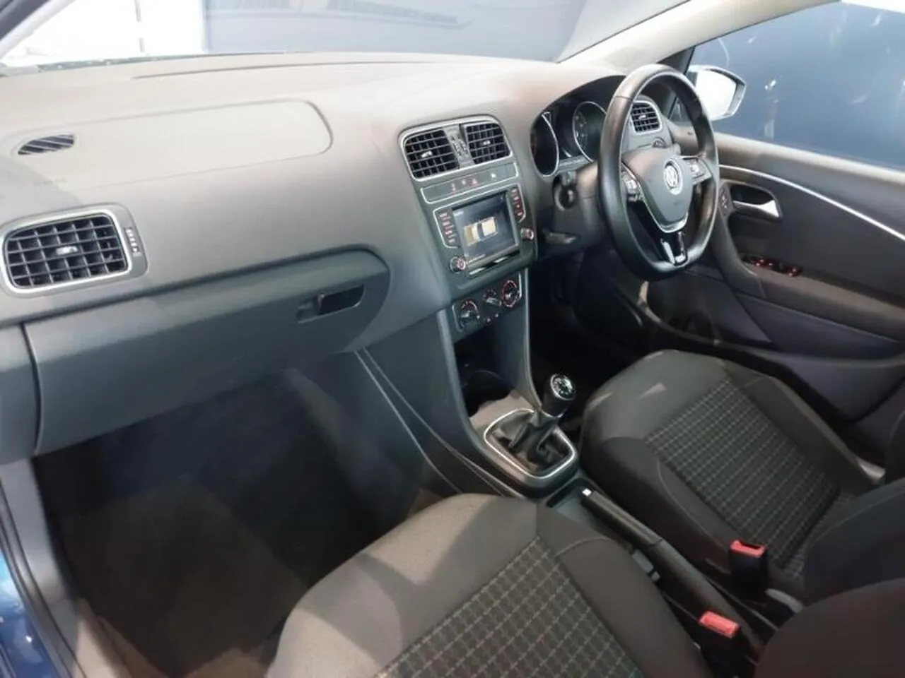 Volkswagen Polo 2017 photo 5