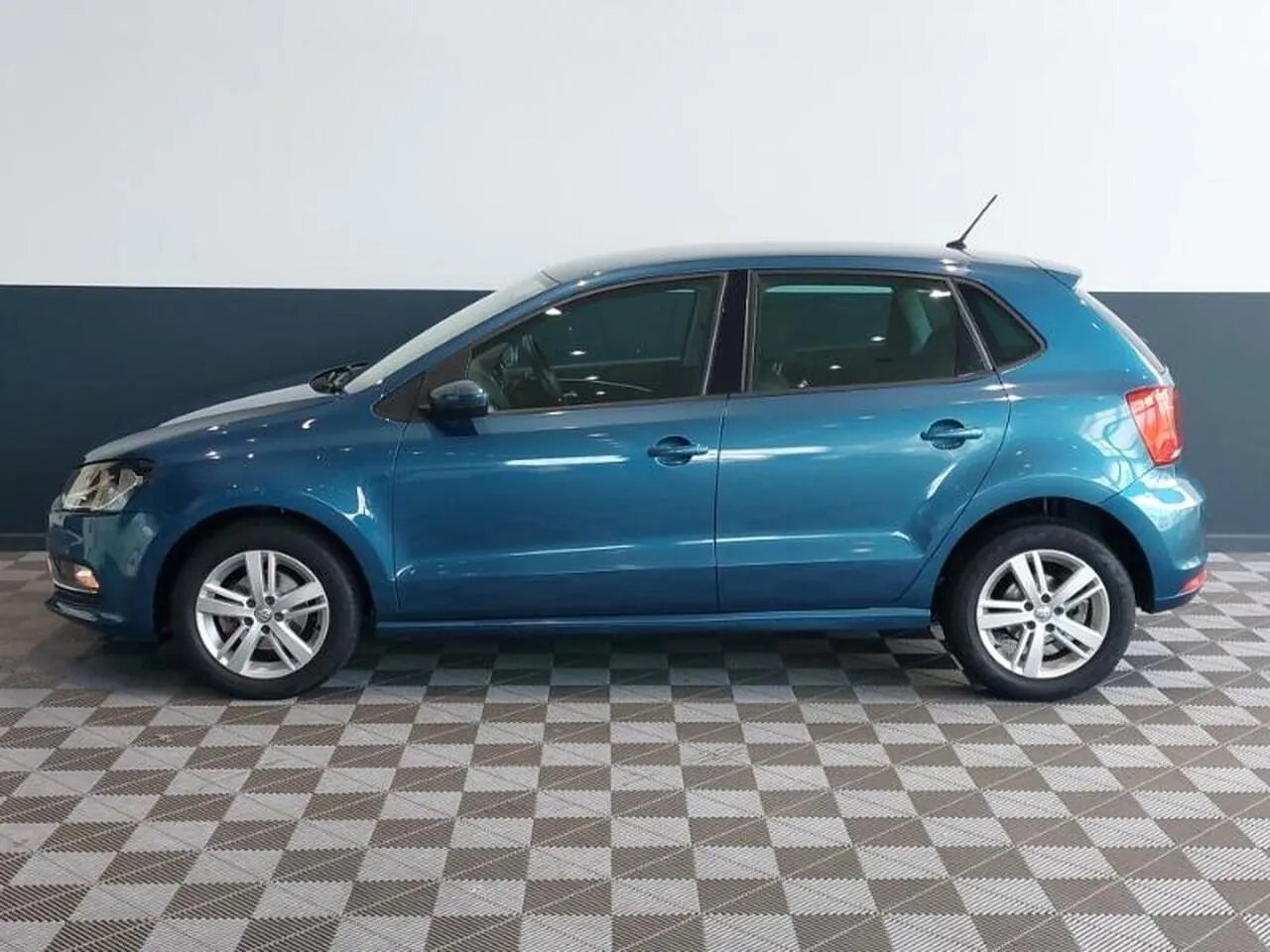 Volkswagen Polo 2017 photo 4