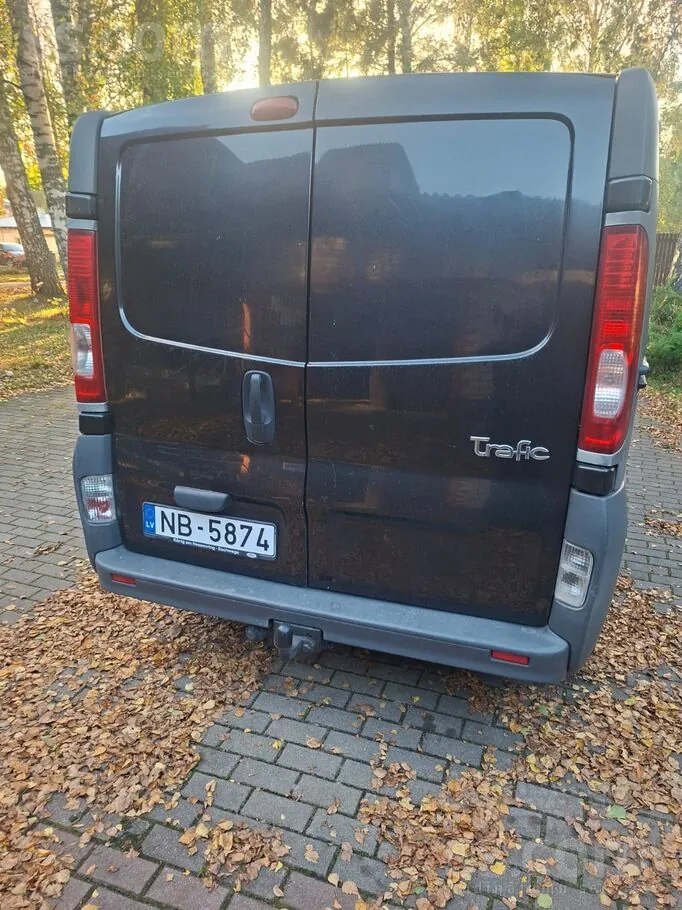 Renault Trafic 2010 photo 4