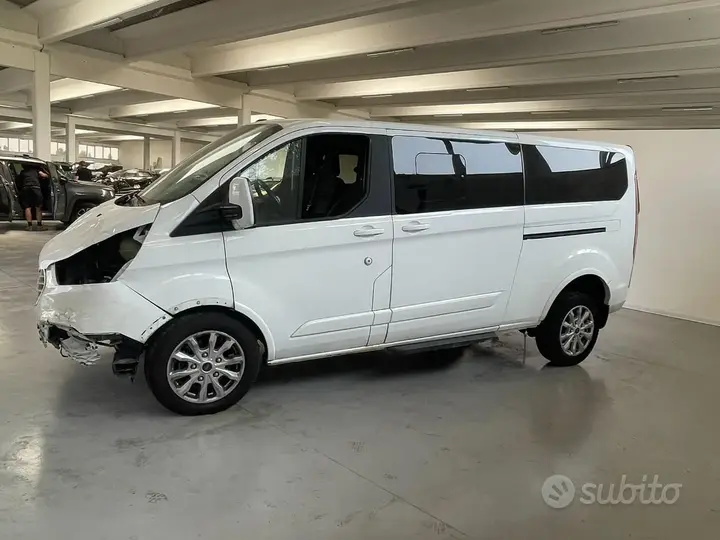 Ford Tourneo Custom 2020 photo 4