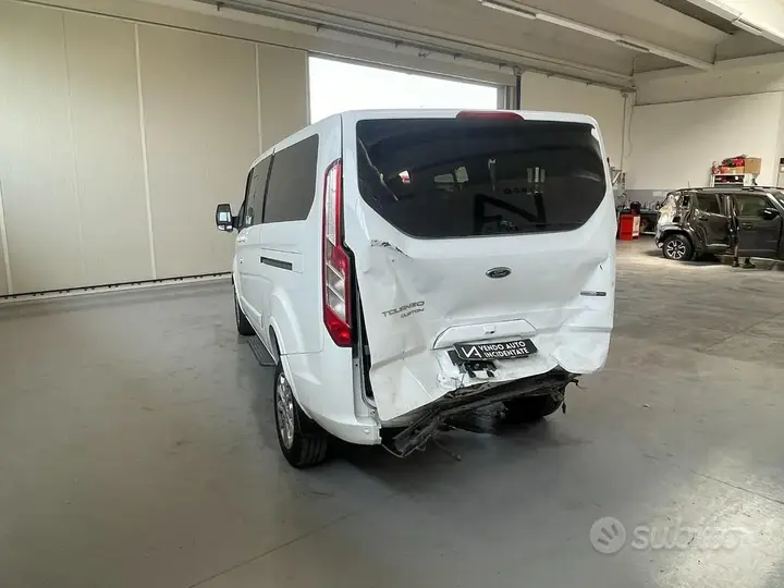Ford Tourneo Custom 2020 photo 5