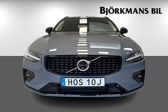 Volvo V60 2024 photo 2