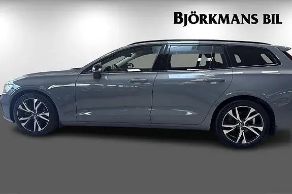 Volvo V60 2024 photo 4