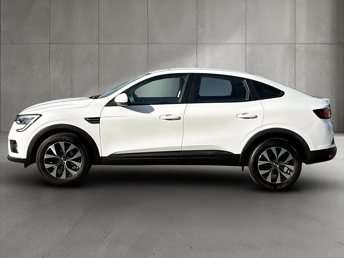 Renault Arkana 2023 photo 3