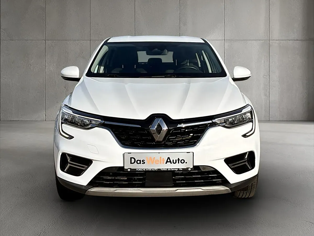 Renault Arkana 2023 photo 2