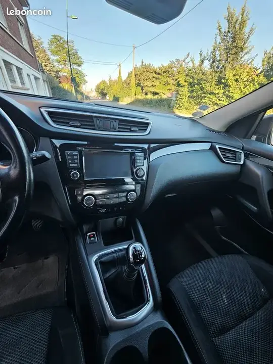 Nissan Qashqai 2017 photo 3
