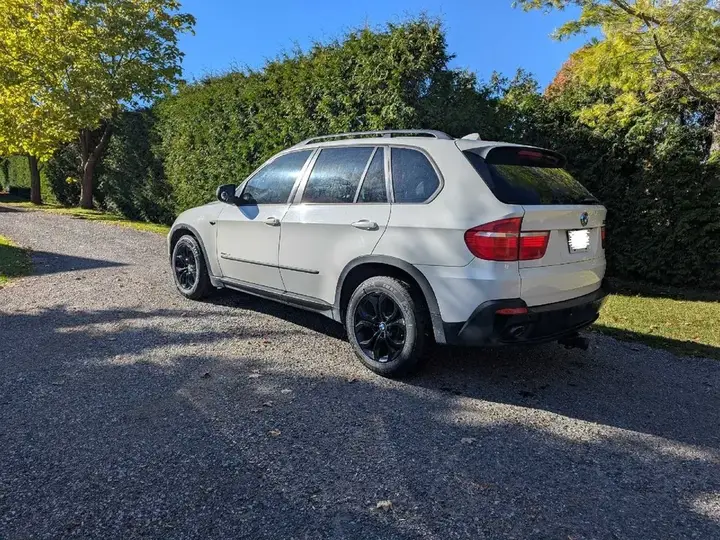 BMW X5 2009 photo 3